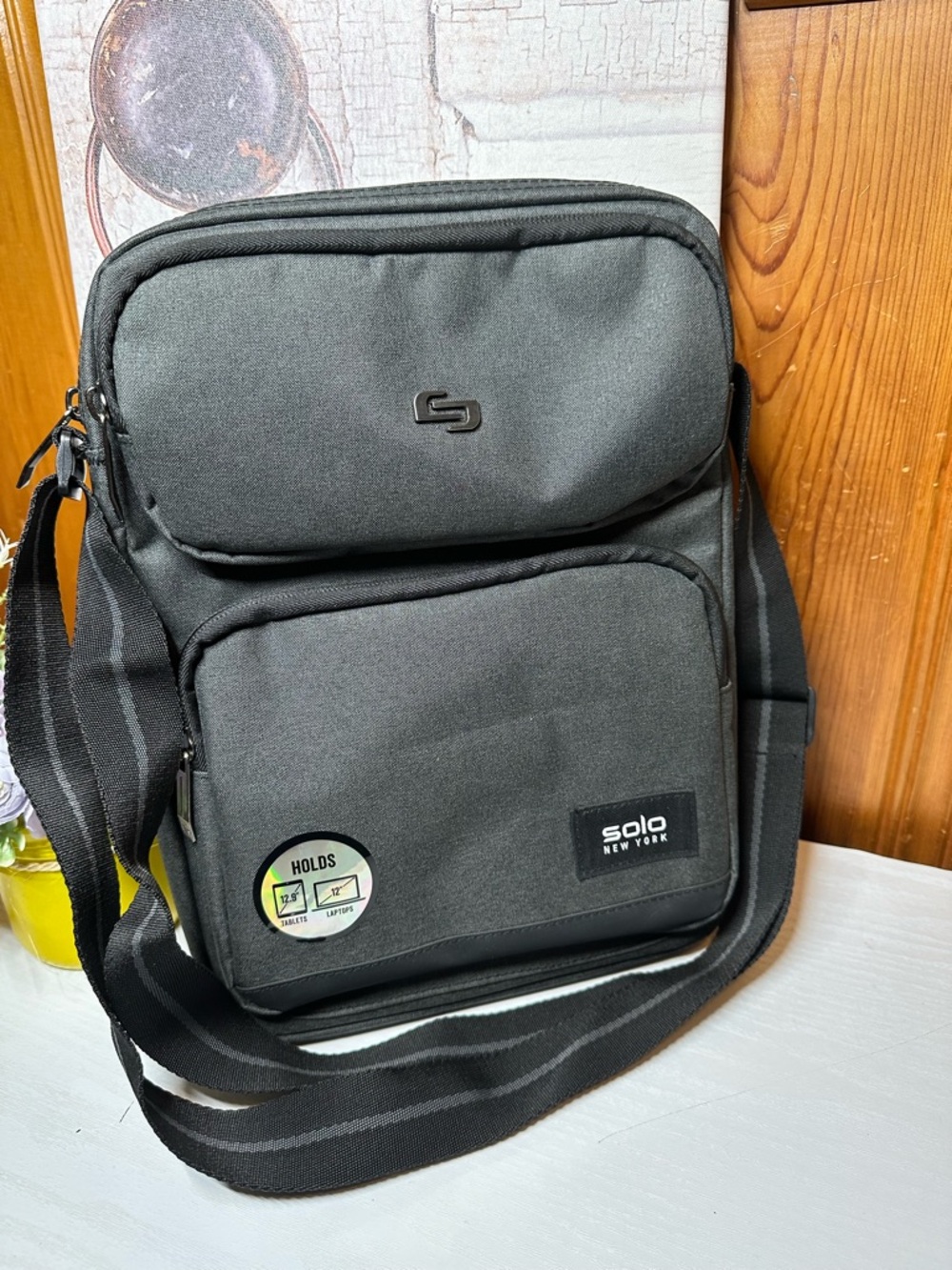 Soho Gray Solo New York Messenger Bag